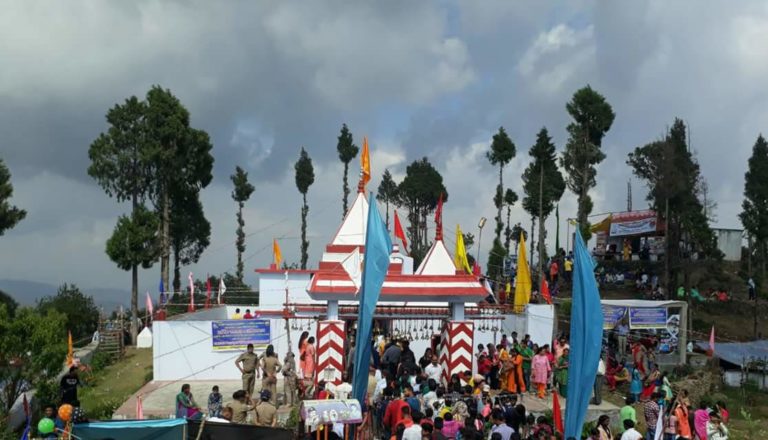 विगत बर्षों की अपेक्षा इस बर्ष खैरालिंग मेले में उमड़ी कई गुना अधिक भीड़!…पहाड़ लौटने के शुभ संकेत!