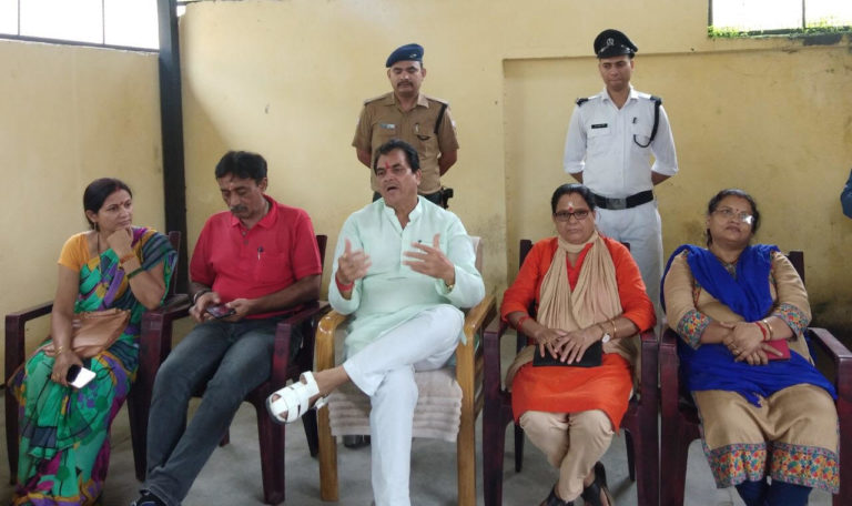 विधानसभा अध्यक्ष ने कार्यकर्ताओं के साथ साझा किये जम्मू कश्मीर यात्रा के अनुभव! 