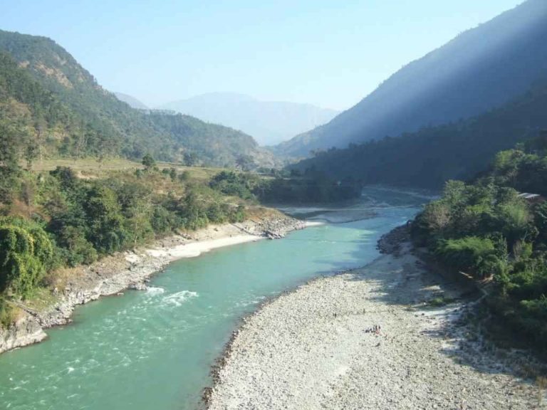 नंदाकिनी नदी का जल क्यों नहीं चढ़ता मंदिरों देवस्थलों में…! क्यों स्थानीय लोग नहीं पिया करते थे/हैं इसका जल..?