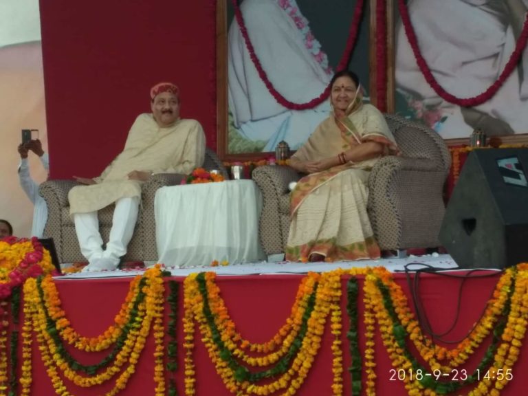 सत्संग हमें सत्य और असत्य का भेद बताता है – माताश्री मंगलाजी।